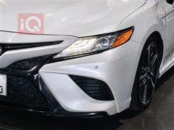 تۆیۆتا کامری